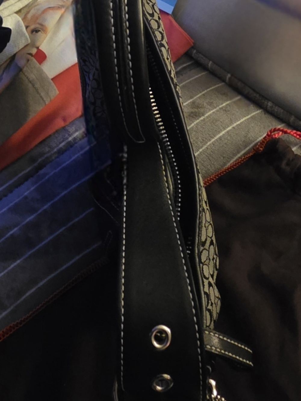 Coach Black and Gray Signature Canvas Shoulder Bag - Picture 3 of 12